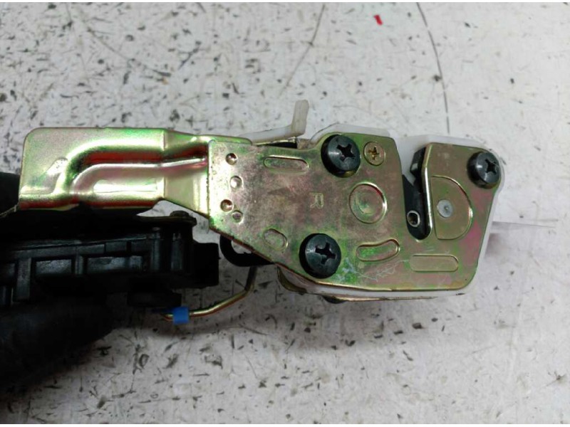 Recambio de cerradura puerta trasera derecha para daewoo matiz cd referencia OEM IAM   