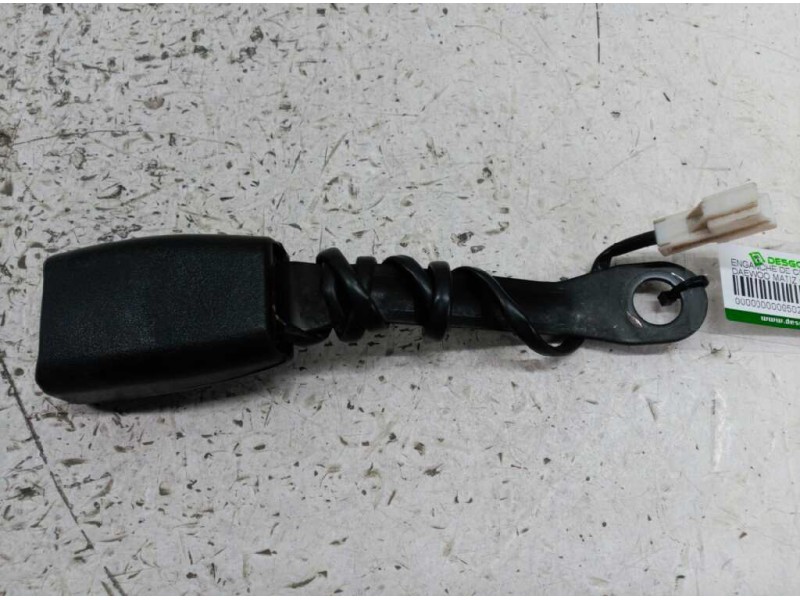 Recambio de enganche de cinturon izquierdo para daewoo matiz cd referencia OEM IAM   