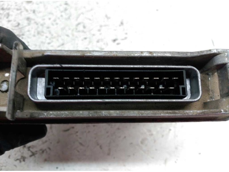 Recambio de centralita motor uce para renault kangoo (f/kc0) referencia OEM IAM 7700868300 80760E 7700107773