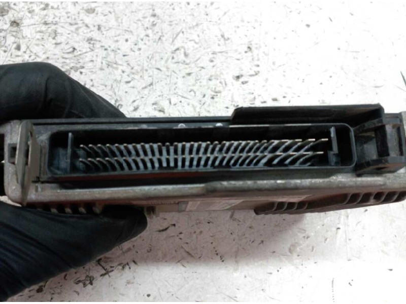 Recambio de centralita motor uce para renault laguna (b56) 1.8 referencia OEM IAM 7700864458 0113717115D 7700102294