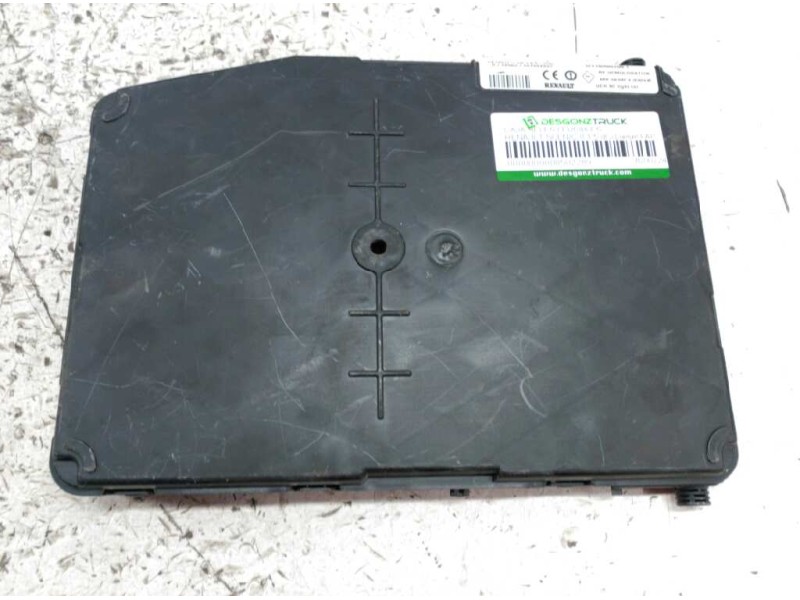 Recambio de caja reles / fusibles para renault scenic ii 1.5 dci diesel fap referencia OEM IAM 8200724363 U118400150L 