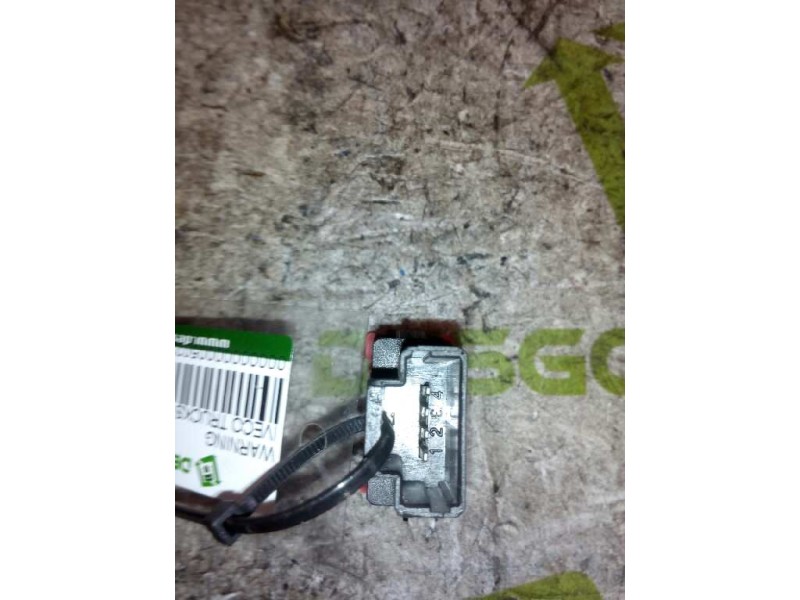 Recambio de warning para iveco daily caja cerrada (1999 =>) 35 - c 15 caja cerrada referencia OEM IAM 69500489  