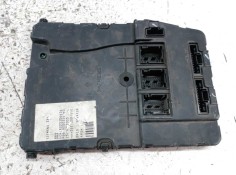 Recambio de caja reles / fusibles para renault megane ii berlina 5p 1.5 dci diesel referencia OEM IAM 8200306434 8200326040 SIEM