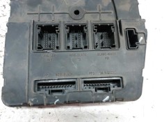 Recambio de caja reles / fusibles para renault megane ii berlina 5p 1.5 dci diesel referencia OEM IAM 8200306434 8200326040 SIEM 2