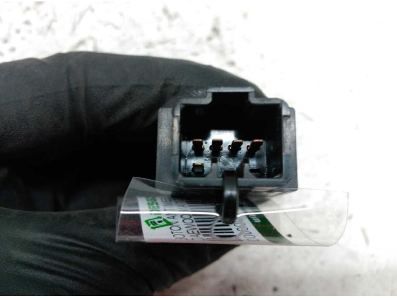 Recambio de boton antiniebla trasero para daewoo matiz cd referencia OEM IAM 864W0140  