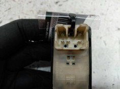 Recambio de mando elevalunas delantero derecho para daewoo matiz cd referencia OEM IAM 821W04270   2