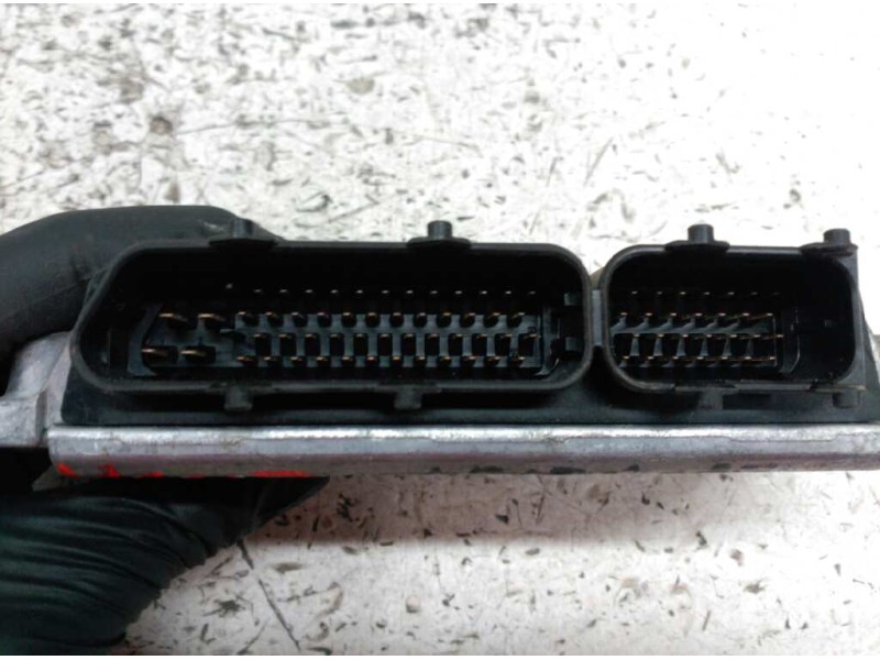 Recambio de centralita motor uce para seat ibiza (6l1) 1.4 16v referencia OEM IAM 03C906024AF  