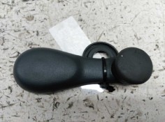 Recambio de maneta elevalunas trasera izquierda para daewoo matiz cd referencia OEM IAM   