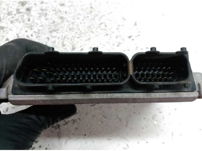 Recambio de centralita motor uce para audi a3 (8l) 1.9 tdi referencia OEM IAM 038906018BA 28SA3436 0281001756