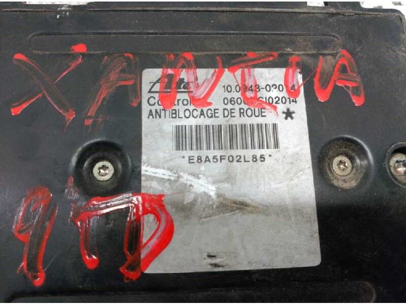 Recambio de centralita abs para citroen xantia berlina 1.9 turbodiesel referencia OEM IAM 10094302014 06001C102014 