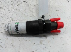 Recambio de inyector para mercedes vito (w638) caja cerrada referencia OEM IAM KCA27S55  