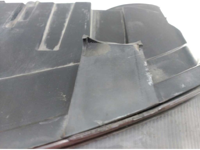 Recambio de faro izquierdo para volkswagen crafter chasis / caja abierta referencia OEM IAM 9068200061 2E1941015 HELLA