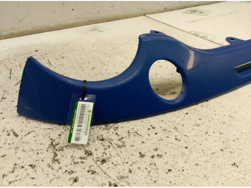 Recambio de rejilla delantera central para daewoo matiz cd referencia OEM IAM   