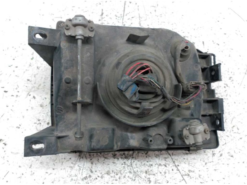 Recambio de faro izquierdo para mitsubishi montero (v20/v40) 2.5 turbodiesel referencia OEM IAM 110-37747  