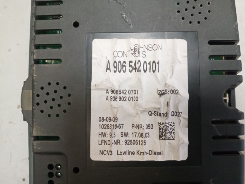 Recambio de cuadro instrumentos para riocar march 07 referencia OEM IAM A9065420101  