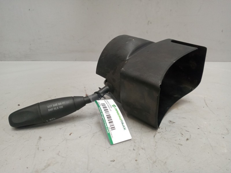 Recambio de mando limpia para riocar march 07 referencia OEM IAM 2816739051  