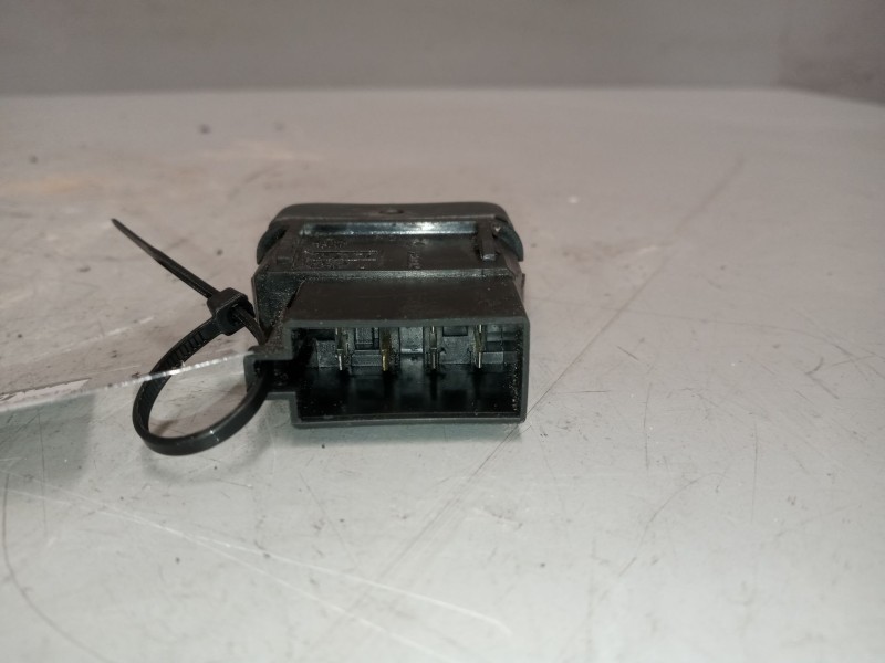 Recambio de interruptor para man tg - a 26.xxx 10.5 diesel referencia OEM IAM 81255030251  