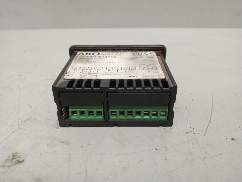 Recambio de termostato para mercedes-benz oc 500 rf 2542 referencia OEM IAM AKOD14112 161080327 
