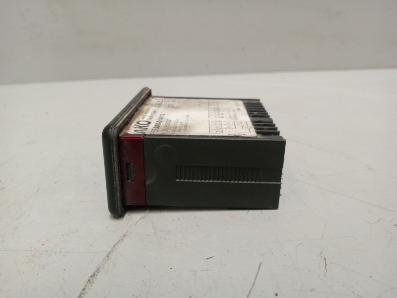 Recambio de termostato para mercedes-benz oc 500 rf 2542 referencia OEM IAM AKOD14112 161080327 