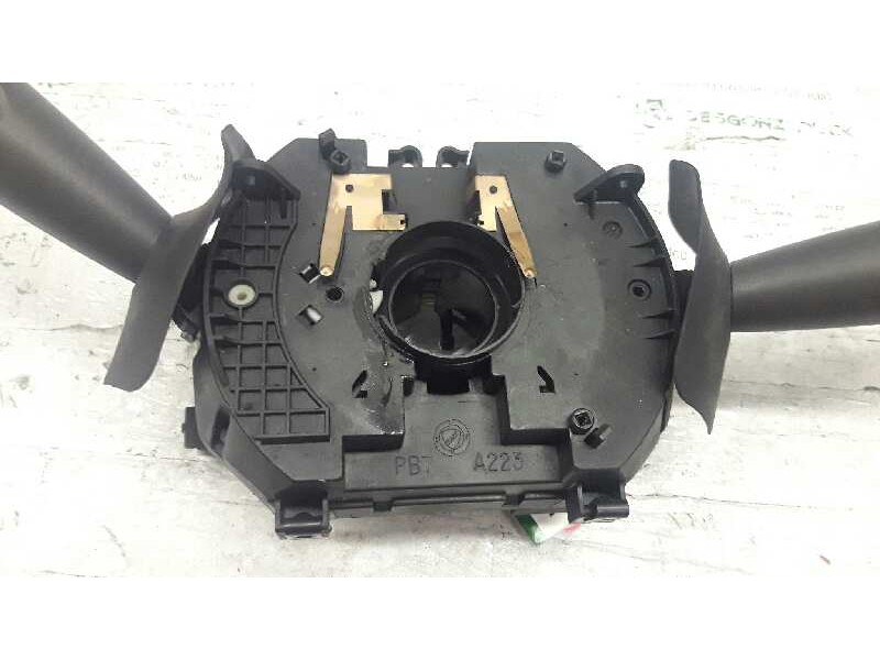Recambio de mando multifuncion para fiat punto berlina (188) 1.2 8v referencia OEM IAM   