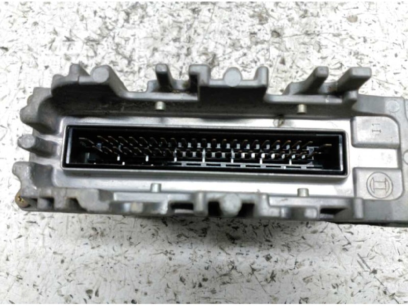 Recambio de centralita motor uce para volkswagen polo berlina (6n1) básico referencia OEM IAM 0261203914 030906027K 26SA4123