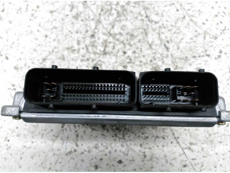 Recambio de centralita motor uce para volkswagen passat berlina (3b2) highline referencia OEM IAM 038906019BJ 0281010176 28SA408