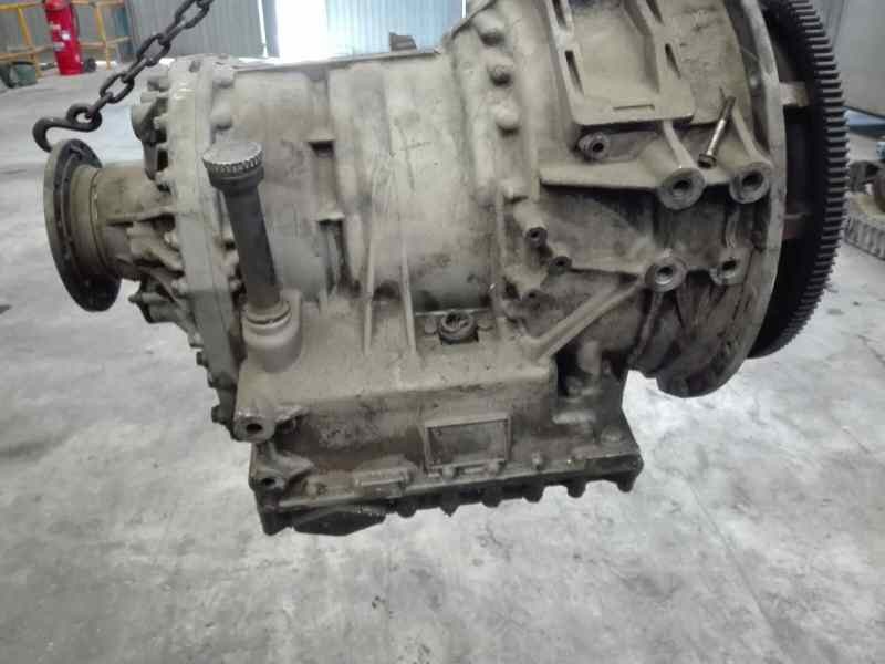 Recambio de caja cambios para autobus autobus autobus referencia OEM IAM 5HP-590 124646 