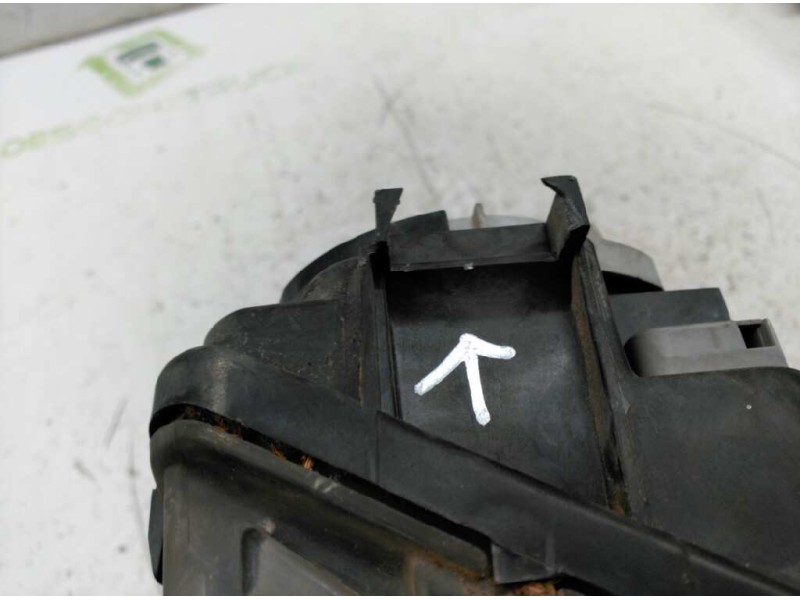 Recambio de faro izquierdo para renault safrane (b54) 2.2 turbodiesel referencia OEM IAM 7701042500  