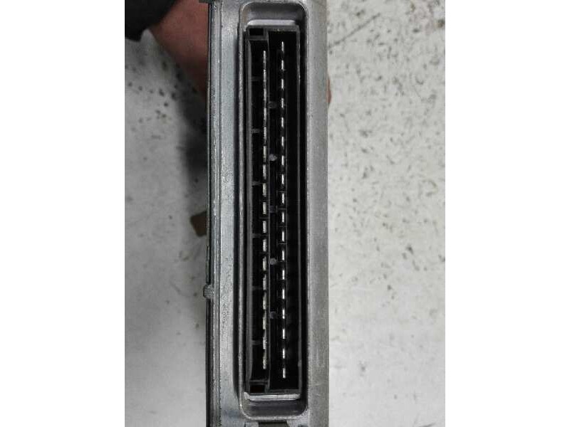 Recambio de centralita motor uce para renault 21 nevada (k48) 2.0 referencia OEM IAM 7700733848 S100805101 