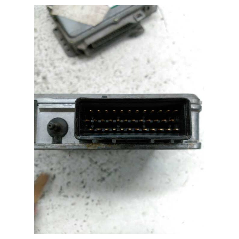 Recambio de centralita motor uce para mg rover serie 200 (rf) 1.4 16v cat referencia OEM IAM MKC103020  