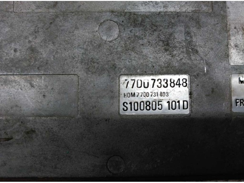 Recambio de centralita motor uce para renault 21 berlina (b/l48) rx referencia OEM IAM 7700733848 S100805101D HOM7700731803