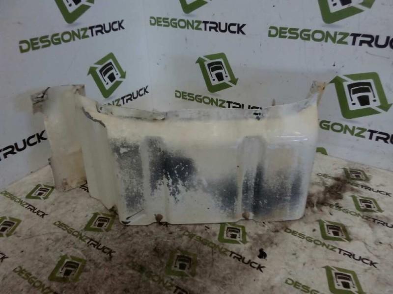 Recambio de peldaño izquierdo para volvo trucks fl 6 fl 608 (147-152cv) referencia OEM IAM   