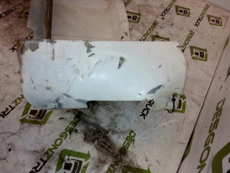 Recambio de peldaño izquierdo para volvo trucks fl 6 fl 608 (147-152cv) referencia OEM IAM   