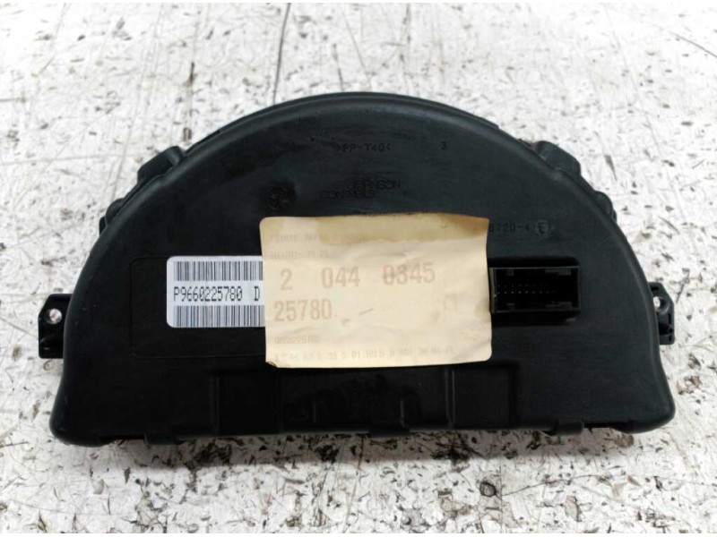 Recambio de cuadro instrumentos para citroen c2 furio referencia OEM IAM 9660225780  