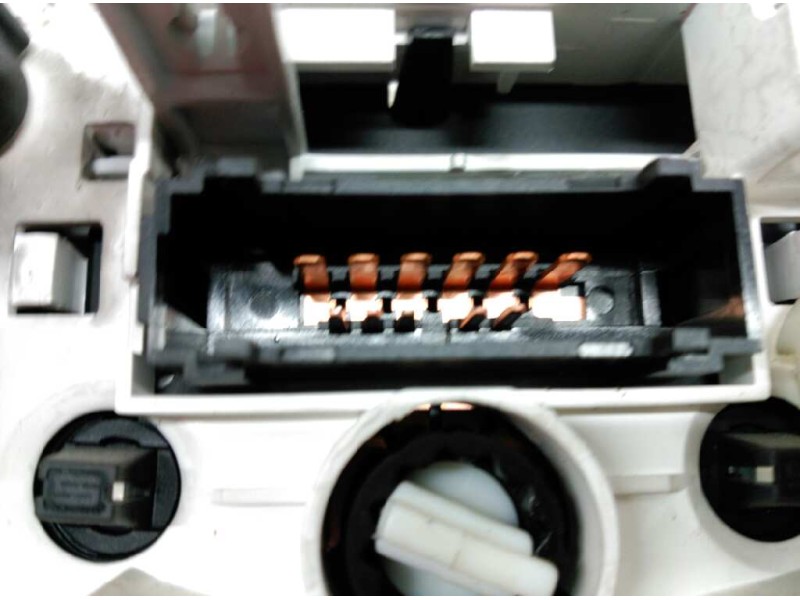 Recambio de mando calefaccion / aire acondicionado para citroen c2 furio referencia OEM IAM F664479W  