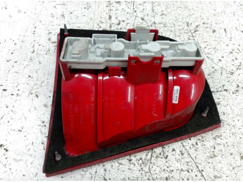 Recambio de piloto trasero derecho para skoda octavia berlina (1u2) tour referencia OEM IAM ZSB1U6945096  