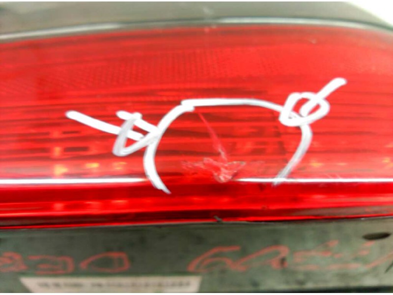 Recambio de piloto trasero derecho para peugeot 406 berlina (s1/s2) stdt referencia OEM IAM   