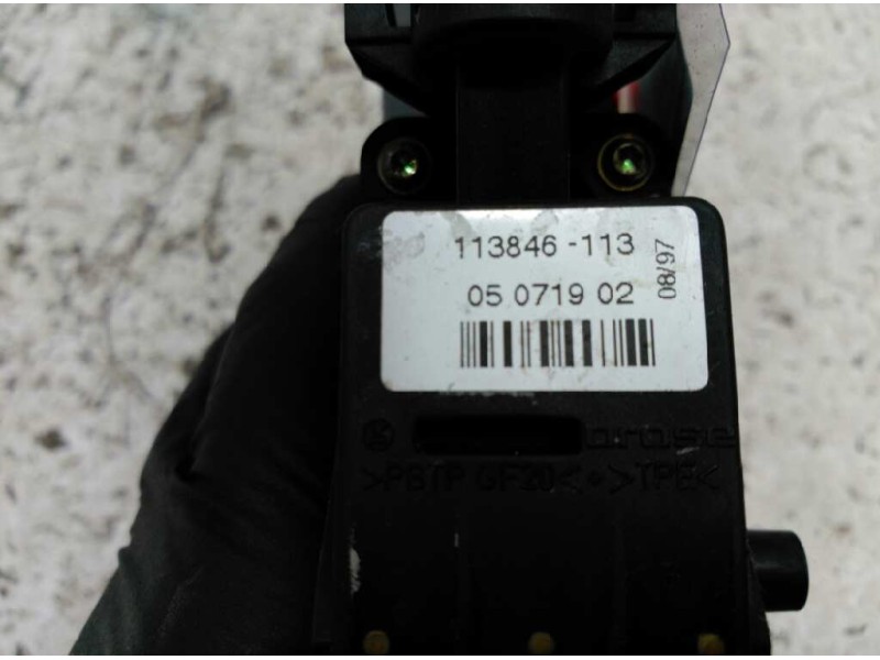 Recambio de motor elevalunas delantero derecho para audi a4 berlina (b5) 1.8 20v referencia OEM IAM   