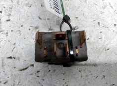 Recambio de mando elevalunas trasero derecho para audi 80 avant 2.0 cat (abt) referencia OEM IAM    2