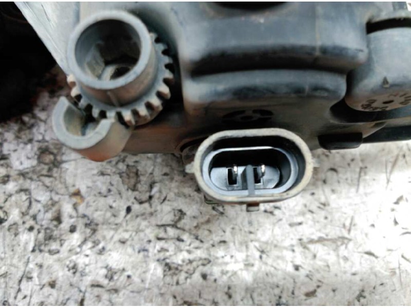 Recambio de faro antiniebla izquierdo para nissan primera berlina (p12) acenta referencia OEM IAM 2615589905  