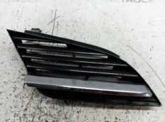 Recambio de rejilla delantera derecha para nissan primera berlina (p12) acenta referencia OEM IAM 63220AU300  
