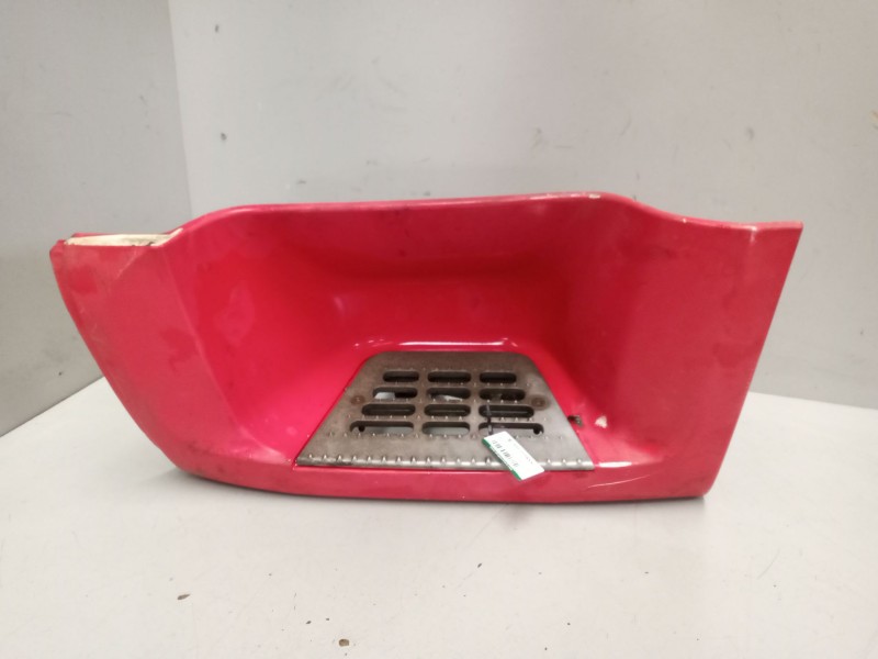 Recambio de estribo izquierdo para daf serie xf105.xxx 12.9 diesel referencia OEM IAM 1642682  