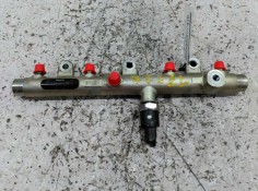 Recambio de rampa inyectora para peugeot 406 berlina (s1/s2) srdt referencia OEM IAM 0445214019 BOSCH 