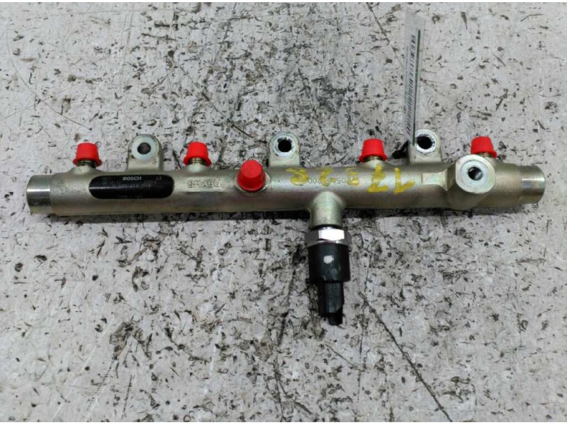 Recambio de rampa inyectora para peugeot 406 berlina (s1/s2) srdt referencia OEM IAM 0445214019 BOSCH 