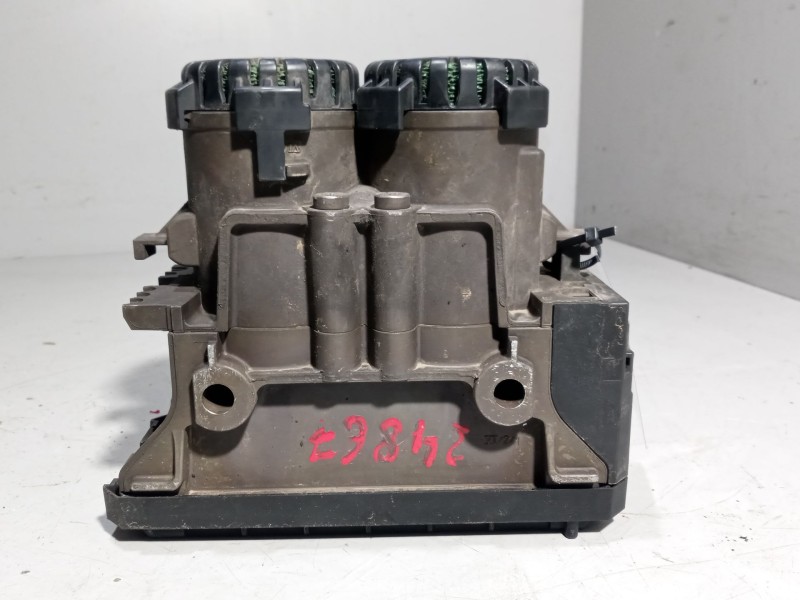 Recambio de valvula aire para renault midlum 4.8 diesel referencia OEM IAM 21122036 K020022 VALVULA EBS