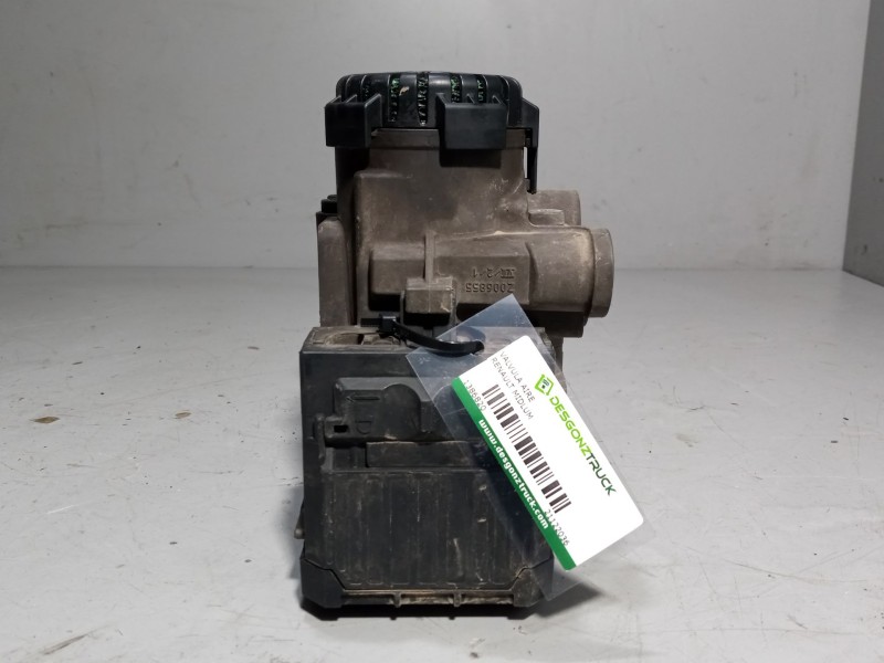 Recambio de valvula aire para renault midlum 4.8 diesel referencia OEM IAM 21122036 K020022 VALVULA EBS