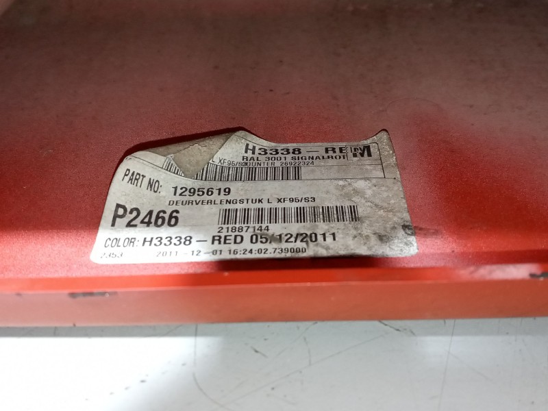 Recambio de aleta delantera izquierda para daf serie xf105.xxx 12.9 diesel referencia OEM IAM 1295619  