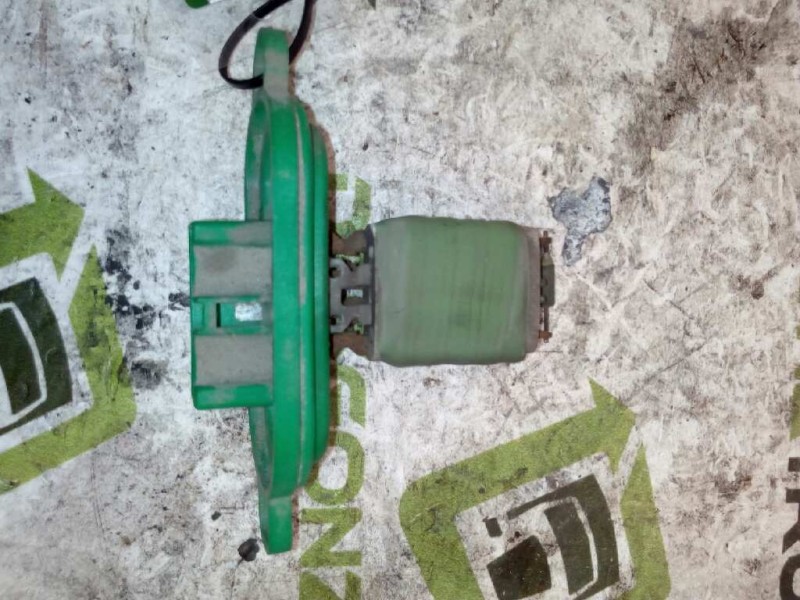 Recambio de resistencia calefaccion para iveco trucks daily 50c13 referencia OEM IAM 500326616  