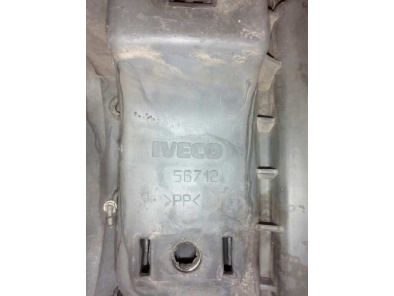 Recambio de paragolpes delantero para iveco trucks daily 50c13 referencia OEM IAM 56712  