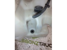 Recambio de deposito limpia para iveco trucks stralis ad 190s43 referencia OEM IAM 504011556 57037  2